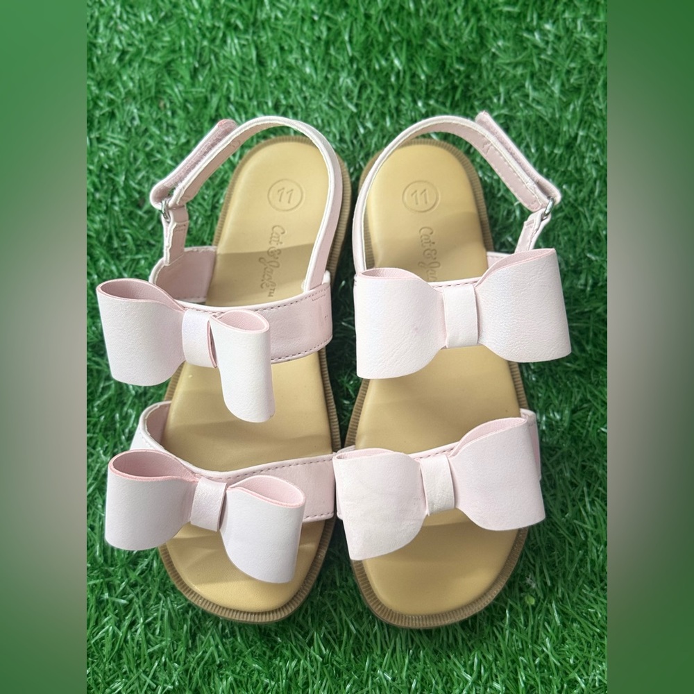 Can and Jack Pink Bow‎ Kids Sandals Size 11